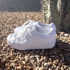 adidas Women's Nizza Platform Sneaker, 9